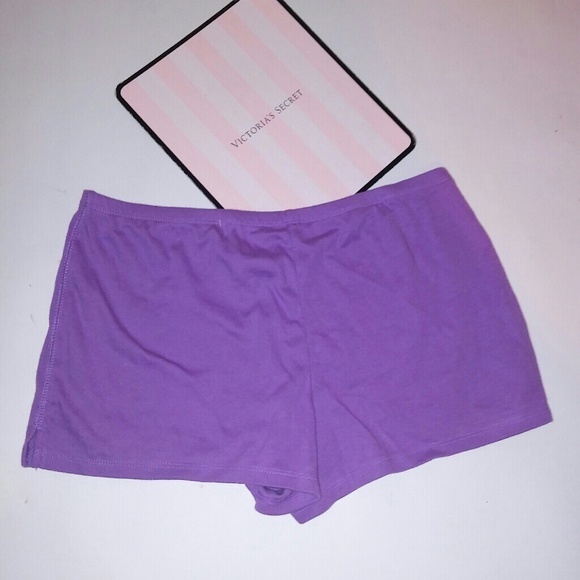 Victoria‎ Secret Sleep Shorts - Picture 2 of 3